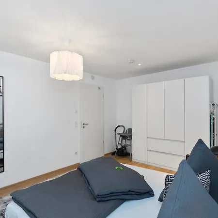 Anytime - An Der Uferpromenade Friedrichshafen